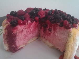 Charlotte aux fruits rouges