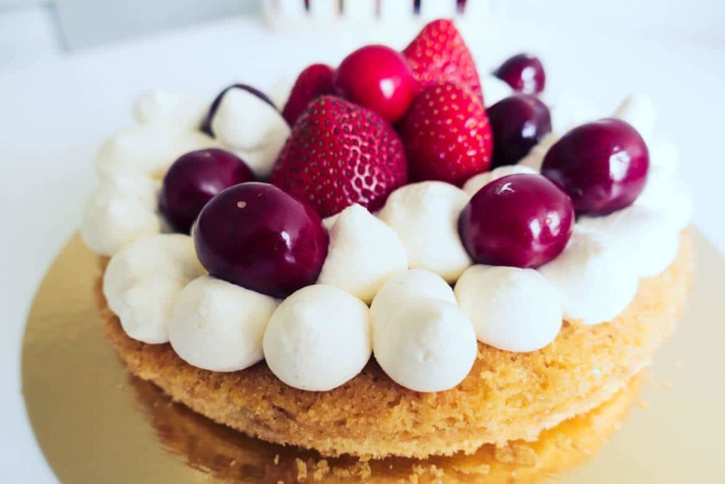 Recette tarte à la vanille, cerises et fraises 