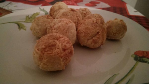 pao de queijo