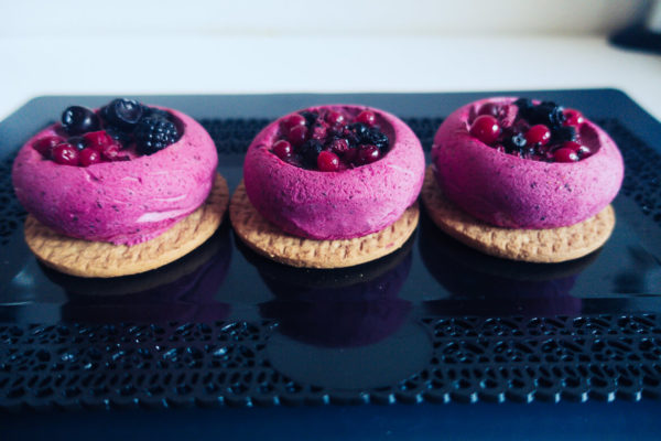 Mini entremets fruits rouges